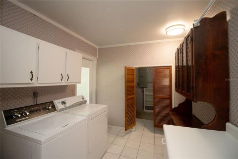 Casa en venta en Saint Petersburg, Florida, 4 dormitorios, 260.87 m2 № 1855697 - foto 23