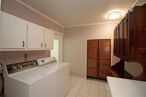 Casa en venta en Saint Petersburg, Florida, 4 dormitorios, 260.87 m2 № 1855697 - foto 24