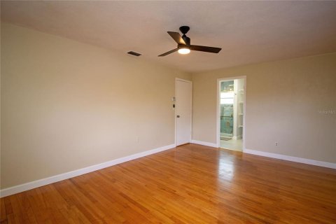 Casa en venta en Saint Petersburg, Florida, 4 dormitorios, 260.87 m2 № 1855697 - foto 30