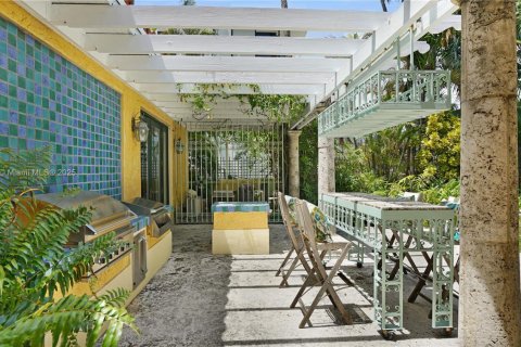 Villa ou maison à vendre à Miami Beach, Floride: 4 chambres, 469.34 m2 № 2037849 - photo 16