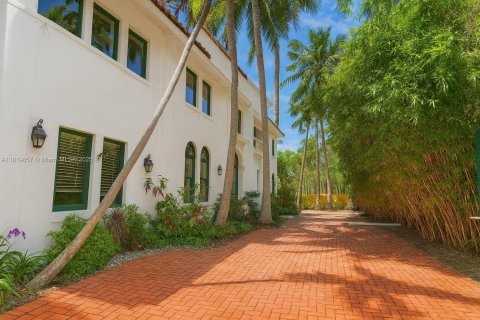 Villa ou maison à vendre à Miami Beach, Floride: 4 chambres, 469.34 m2 № 2037849 - photo 3
