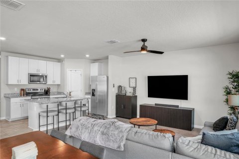 Touwnhouse à vendre à Brandon, Floride: 3 chambres, 141.68 m2 № 1516734 - photo 16