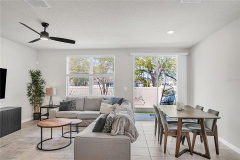 Touwnhouse à vendre à Brandon, Floride: 3 chambres, 141.68 m2 № 1516734 - photo 20