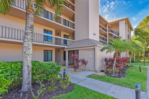 Condo in Stuart, Florida, 2 bedrooms  № 2182808 - photo 2