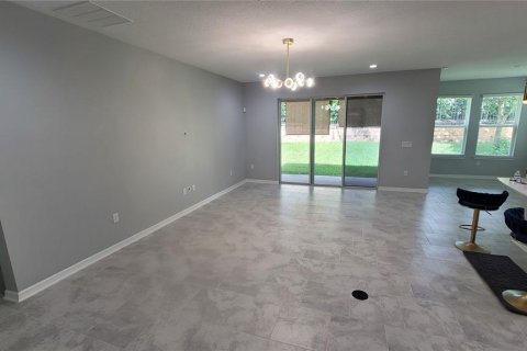 Villa ou maison à vendre à Minneola, Floride: 3 chambres, 194.35 m2 № 2237856 - photo 19