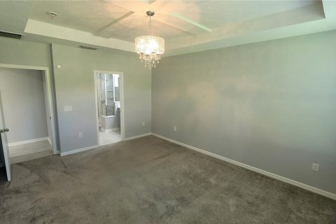 Villa ou maison à vendre à Minneola, Floride: 3 chambres, 194.35 m2 № 2237856 - photo 11