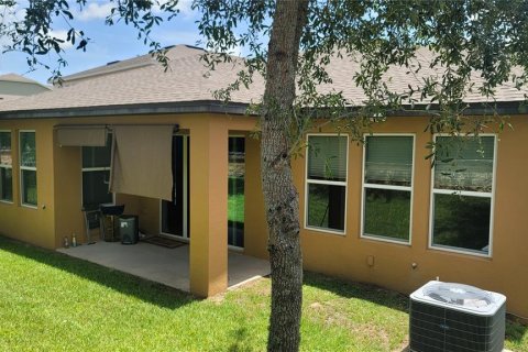 Villa ou maison à vendre à Minneola, Floride: 3 chambres, 194.35 m2 № 2237856 - photo 2