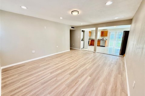 Copropriété à louer à Orlando, Floride: 3 chambres, 128.95 m2 № 1919399 - photo 6