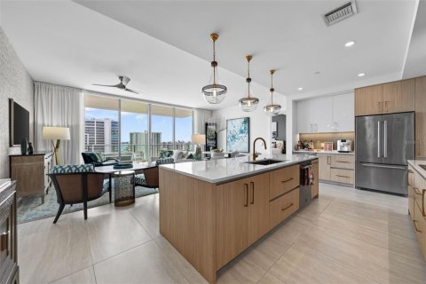 Condo in Sarasota, Florida, 2 bedrooms  № 2219633 - photo 26