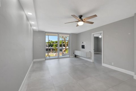 Copropriété à vendre à Boca Raton, Floride: 2 chambres, 98.1 m2 № 2253175 - photo 15