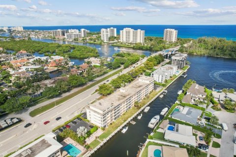 Copropriété à vendre à Boca Raton, Floride: 2 chambres, 98.1 m2 № 2253175 - photo 4