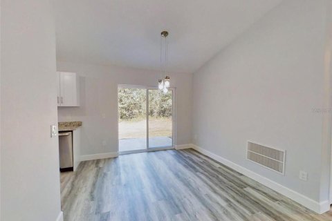 Villa ou maison à louer à Dunnellon, Floride: 3 chambres, 104.98 m2 № 2237769 - photo 8