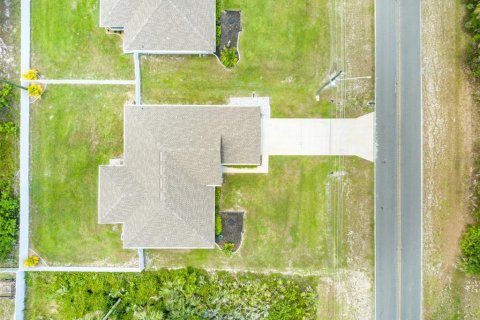 Villa ou maison à vendre à Palm Bay, Floride: 4 chambres, 166.11 m2 № 2092958 - photo 3