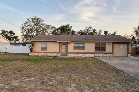 Casa en venta en Spring Hill, Florida, 2 dormitorios, 86.68 m2 № 1719649 - foto 1