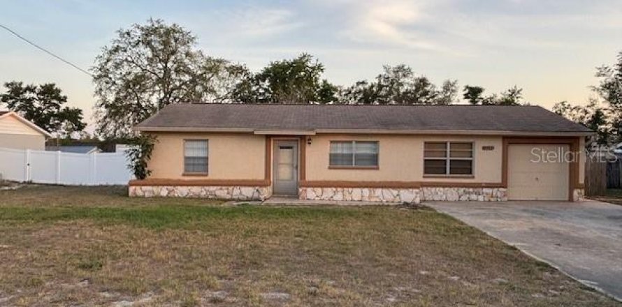 Casa en Spring Hill, Florida 2 dormitorios, 86.68 m2 № 1719649