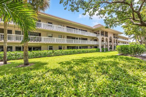 Condo in Boca Raton, Florida, 2 bedrooms  № 2248258 - photo 22