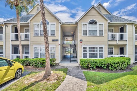 Condo in Orlando, Florida, 2 bedrooms  № 1894356 - photo 4