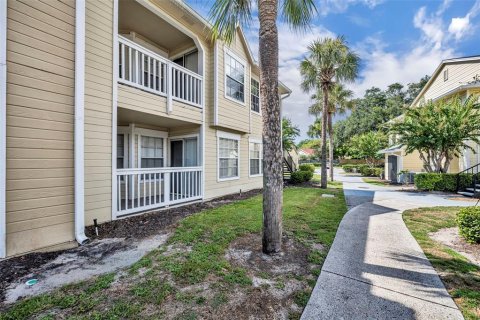 Condo in Orlando, Florida, 2 bedrooms  № 1894356 - photo 3