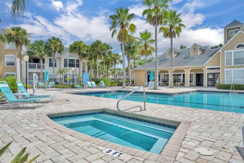 Condo in Orlando, Florida, 2 bedrooms  № 1894356 - photo 11