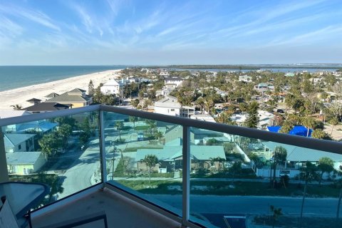 Condominio en venta en Clearwater, Florida, 1 dormitorio, 72 m2 № 1583485 - foto 1