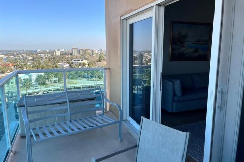 Condominio en venta en Clearwater, Florida, 1 dormitorio, 72 m2 № 1583485 - foto 10
