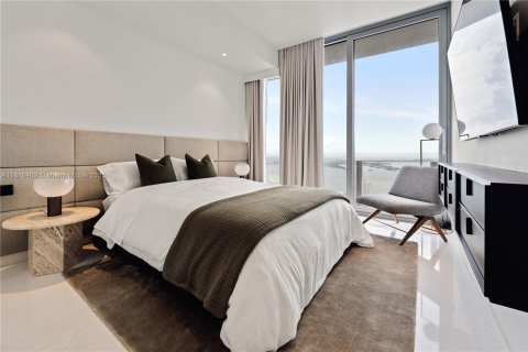 Copropriété à louer à Miami, Floride: 4 chambres, 334.54 m2 № 1960344 - photo 14