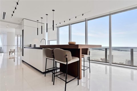 Copropriété à louer à Miami, Floride: 4 chambres, 334.54 m2 № 1960344 - photo 21