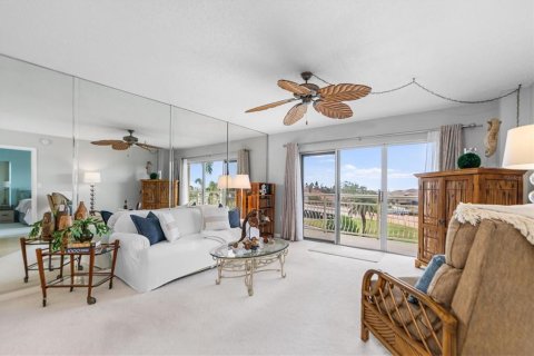 Condominio en venta en Saint Petersburg, Florida, 2 dormitorios, 107.3 m2 № 1436186 - foto 4