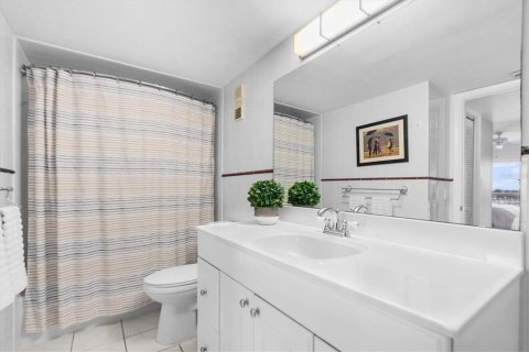 Condominio en venta en Saint Petersburg, Florida, 2 dormitorios, 107.3 m2 № 1436186 - foto 14