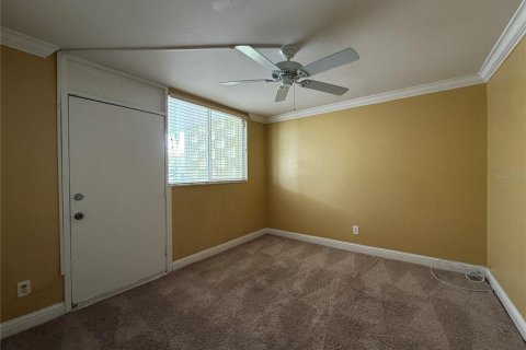 Copropriété à louer à Tampa, Floride: 2 chambres, 68.38 m2 № 1905302 - photo 12
