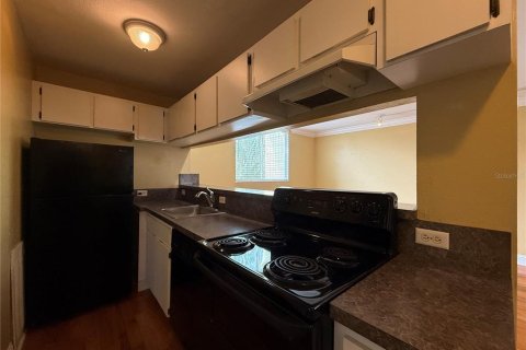 Copropriété à louer à Tampa, Floride: 2 chambres, 68.38 m2 № 1905302 - photo 8