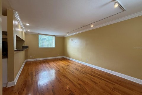 Copropriété à louer à Tampa, Floride: 2 chambres, 68.38 m2 № 1905302 - photo 5