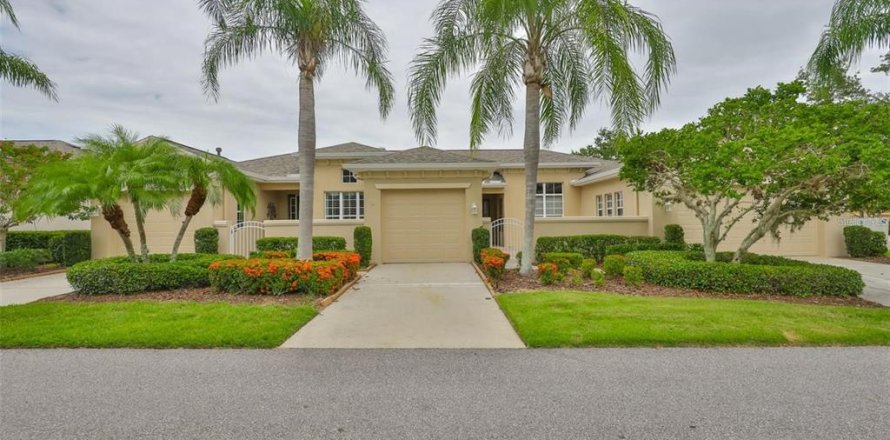 Кондоминиум с 7 комнатами в Сан-Сити-Центр, Флорида № 2345558