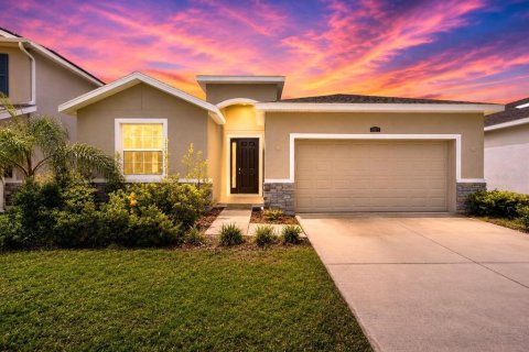 Casa en San Antonio, Florida 4 dormitorios, 217.95 m2 № 2222160