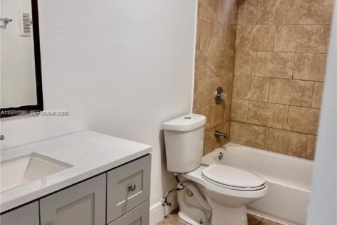 Condominio en venta en Miami, Florida, 2 dormitorios, 84.91 m2 № 2032152 - foto 7