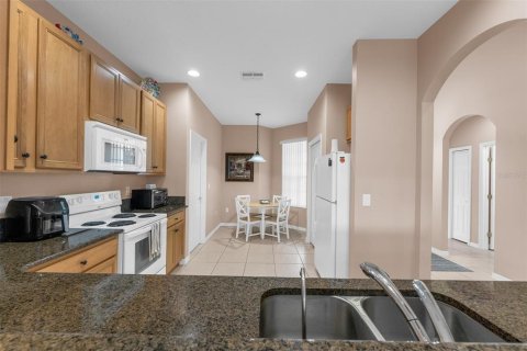 Villa ou maison à vendre à Haines City, Floride: 3 chambres, 164.44 m2 № 2091632 - photo 10