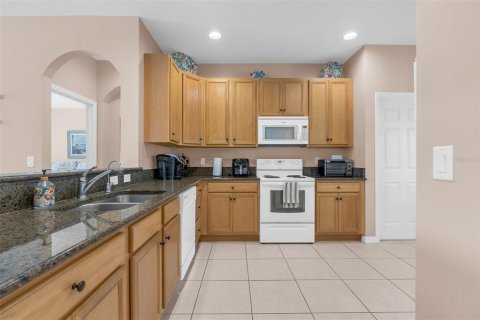 Villa ou maison à vendre à Haines City, Floride: 3 chambres, 164.44 m2 № 2091632 - photo 6