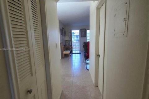 Copropriété à vendre à Miami Gardens, Floride: 2 chambres, 96.71 m2 № 1939380 - photo 8