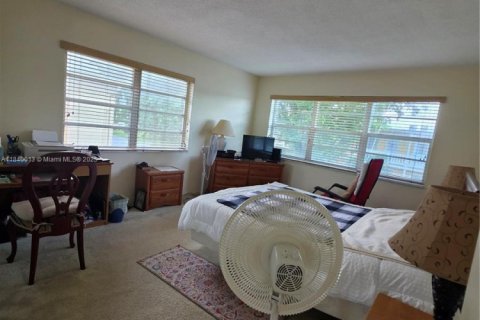 Copropriété à vendre à Miami Gardens, Floride: 2 chambres, 96.71 m2 № 1939380 - photo 13