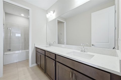 Casa en venta en Sarasota, Florida, 5 dormitorios, 326.92 m2 № 2130923 - foto 20