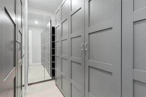 Casa en venta en Sarasota, Florida, 5 dormitorios, 326.92 m2 № 2130923 - foto 14