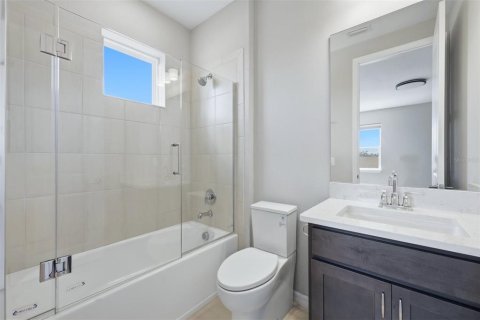 Casa en venta en Sarasota, Florida, 5 dormitorios, 326.92 m2 № 2130923 - foto 18