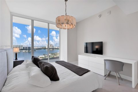 Copropriété à louer à Sunny Isles Beach, Floride: 3 chambres, 259.85 m2 № 1872200 - photo 19