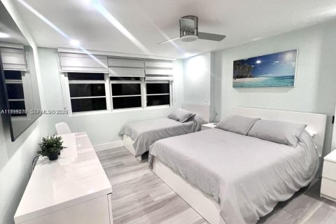 Appartement à louer à Miami Beach, Floride: 1 chambre, 75.07 m2 № 2256368 - photo 6