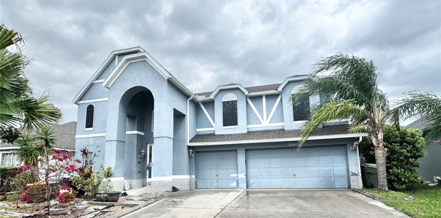Villa ou maison à Kissimmee, Floride 4 chambres, 269.97 m2 № 2156051