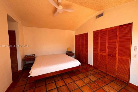 Casa en venta en Miami, Florida, 3 dormitorios, 184.5 m2 № 2058173 - foto 11