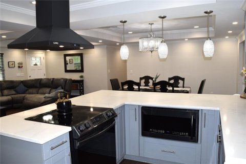 Casa en venta en Dade City, Florida, 3 dormitorios, 154.4 m2 № 1909881 - foto 9