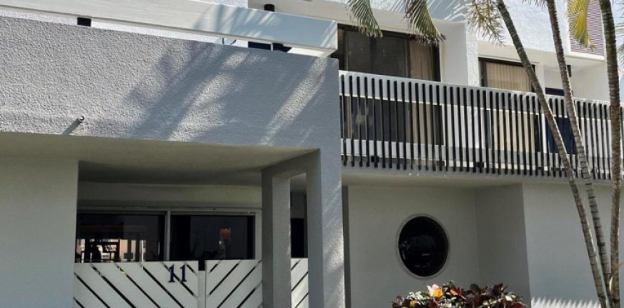 Condominio en Pompano Beach, Florida, 2 dormitorios № 1041037