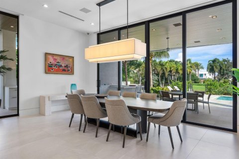 House in Boca Raton, Florida 5 bedrooms, 700.11 sq.m. № 2190696 - photo 24