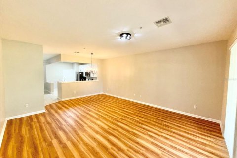 Adosado en venta en Orlando, Florida, 2 dormitorios, 143.63 m2 № 2214635 - foto 9
